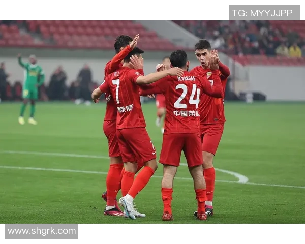 中超最新战报:精彩对决一览 各队表现亮眼赛场火花四射